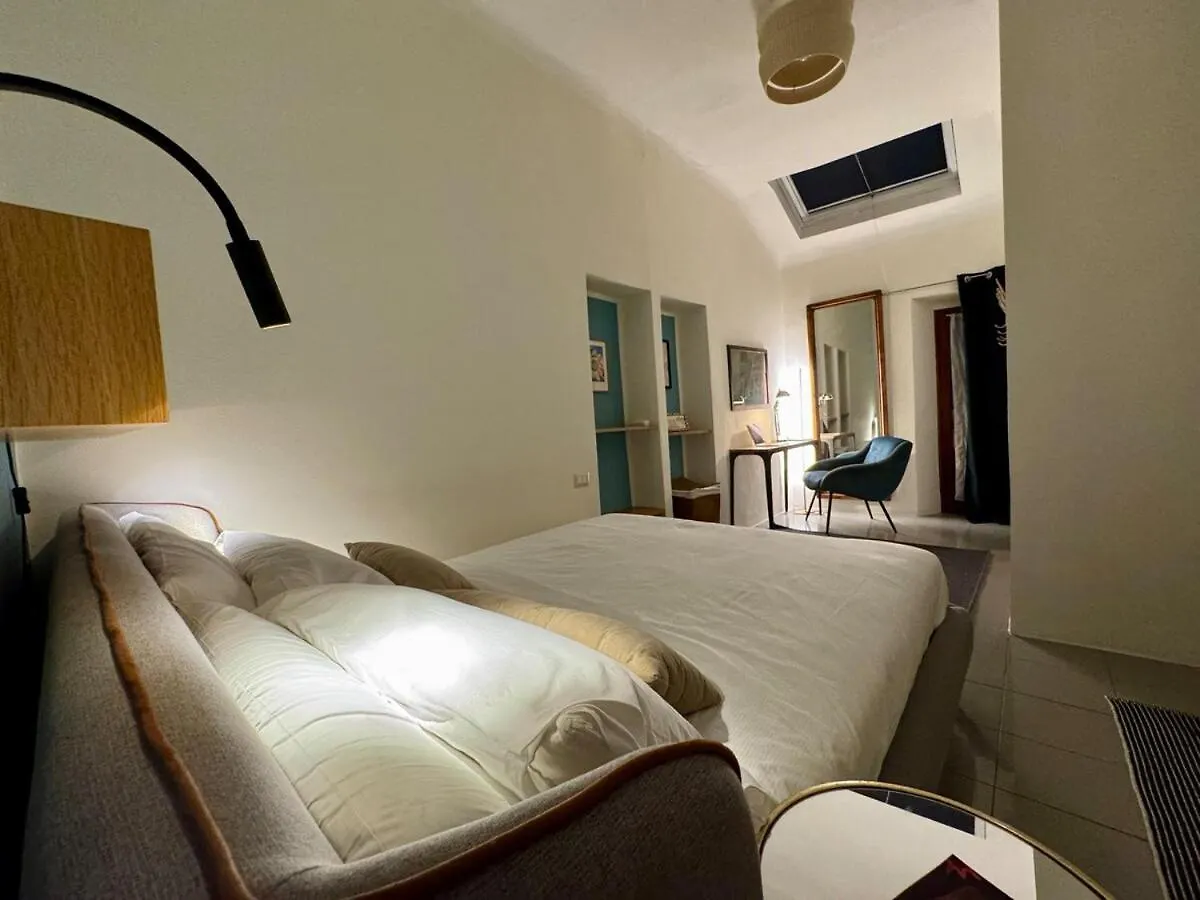 Central, Quiet And Strategic Apartment 밀라노 0*,  이탈리아